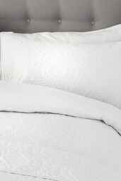 Serene 'Gianna' Microfibre Pinsonic 3D Damask Design Duvet Cover Set in White - Size: Double - thumbnail 2