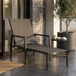 OUTSUNNY Sun Lounger w/ Retractable Footrest, 5-Position Adjustable in Black