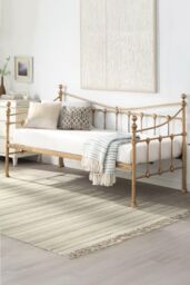 SlumberWorx Newnham Classic Victorian Style Living Room Bedroom Metal Day Bed Frame in Bronze - Size: Single