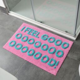 Mooky Mats I Feel Good Slogan Bath Mat in Fuchsia - thumbnail 2