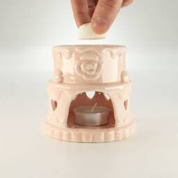 Serenityy Ceramic Cake Oil Burner - Hearts Pink - thumbnail 6