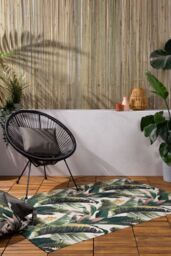 Wylder Tropics Hawaii Woven Tropical Leaf UV & Weatherproof Outdoor/Indoor Rug in Green - Size: 120 cm x 170 cm