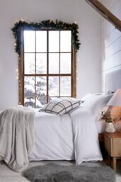 Murmur 'Laila Brushed Cotton' Fitted Sheet in White - Size: King Fitted - thumbnail 2