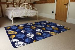 Benjamin Tate Design White Blue & Gold Leaves On Navy Rug in Natural - Size: Large - thumbnail 3