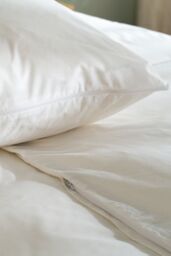 Soak&Sleep Water Repellent Pillow Protector Pair in White - Size: Standard Pillow Case - thumbnail 2