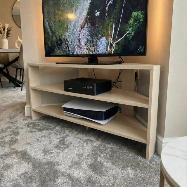 FWStyle Promo Putty Corner TV Unit Media Stand (H) 45 (W) 110 (D) 36cm in Light Beige - image 1