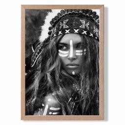 ARTZE Strong Woman Fashion Black & White Photo Framed Print SIZE: A2 with Oak Frame - Size: A4