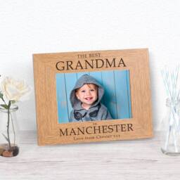 Uniqueful Personalised THE BEST Wood Picture Frame 6 x 4 Mothers Day Mum in Brown - Size: 1 Pack - thumbnail 4