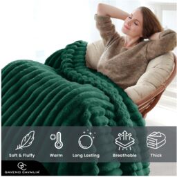 GAVENO CAVAILIA Osum Ribbed Throw in Dark Green - Size: 200 cm x 240 cm - thumbnail 3