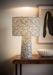 ValueLights Bertie Leopard Print Full Fabric Table Lamp in Tan