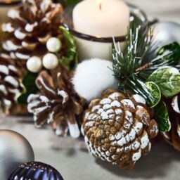 Dibor Silver Triple Table Centrepiece Christmas Decoration Candle Holders Tealight Holder 39cm in White - thumbnail 5