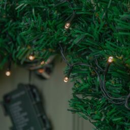 Samuel Alexander 60cm Pre Lit Plain Green Christmas Wreath with Warm White LEDs & 160 Tips - thumbnail 7