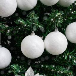 Melody Maison Set Of 10 White Snowball Glitter Baubles - thumbnail 6