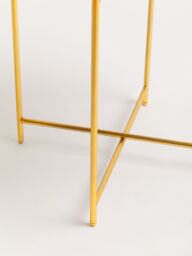 Orsina Black Top Side Table, Contrasting Materials Of Side Tables By Couch, Durable & Easy To Care Corner Table in Gold - thumbnail 4