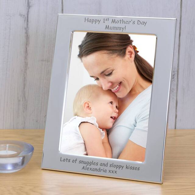 Uniqueful Women's Personalised Mummy Silver Plated Frame - image 1