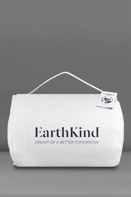 EarthKind Feather & Down 4.5 Tog Summer Duvet in White - Size: Double - image 1