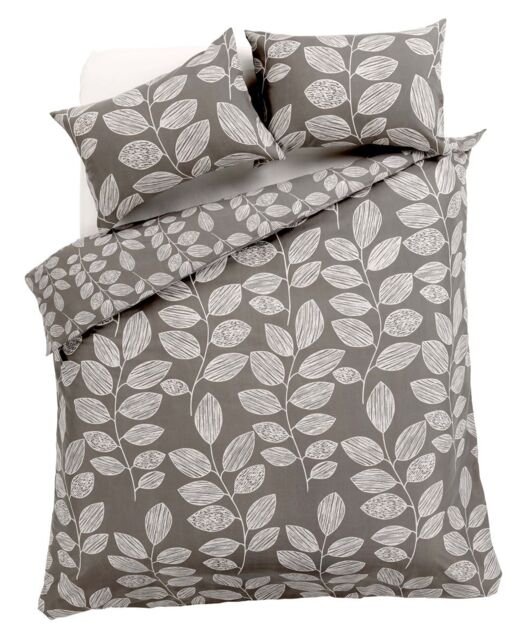 New Edge Blinds Leaves Printed Duvet Set in Sage Green - Single in Grey - Size: Double