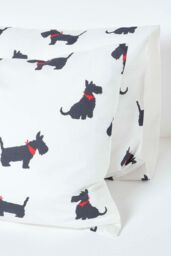 Homescapes Scottie Dog Digitally Printed Cotton Duvet Cover Set in White - Size: King - thumbnail 4
