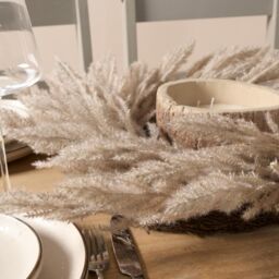 OHS Artificial Flower Wreath Door Wall Home Party Table Decorations Winter Spring in Cream - thumbnail 4