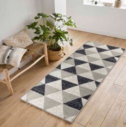 Desire Rugs Anti-Slip Triangle Design Doormat - Machine Washable for Easy Care in Grey - Size: 160 cm x 220 cm - thumbnail 4