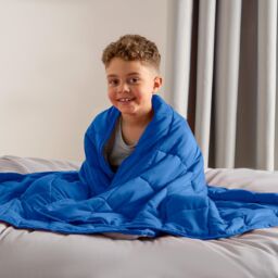OHS Kids Plain Reversible Weighted Blanket Soft Sensory Sleep Throw in Blue - Size: 100 cm × 150 cm - thumbnail 3