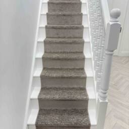 runrug Stair Runner Carpet - Soft & Comfortable, 0.35 Inch - 'Quin' in Mid Grey - Size: 66 cm x 660 cm - thumbnail 3