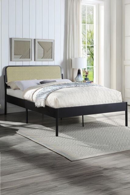 SlumberWorx Cheshunt Black Metal Rattan Headboard Bed Frame - Size: King - image 1