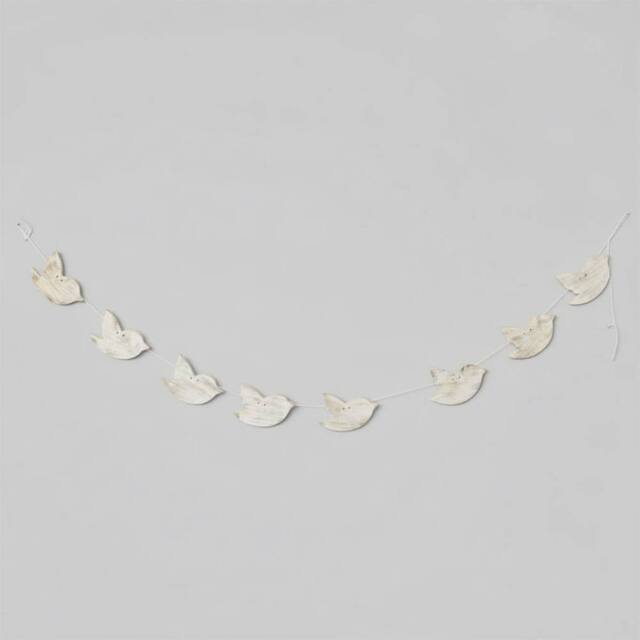 Melody Maison Distressed Wooden Bird Garland - 142cm (1.42m / 55.9') in Off-White