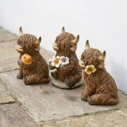 Garden Greatness Trio Highland Cow Garden Ornaments in Brown - Size: 3 Pack - thumbnail 2