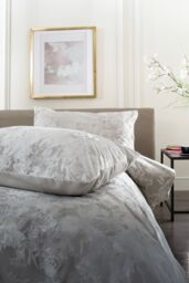 The Lyndon Company Crushed Velvet Chatsworth Printed Duvet Cover Set - Deyongs 1846 in Natural - Size: King - thumbnail 5