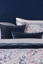 CHRISTY Luxury Filled Velvet 'Jaipur' Square Cushions in Dark Navy - Size: 45 cm x 45 cm - thumbnail 2