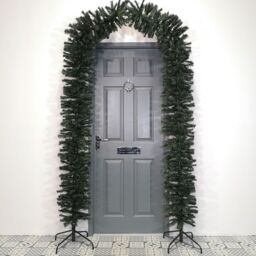 Samuel Alexander 2.4m (8ft) Tall Single Door Indoor Christmas Tree Arch in Green - thumbnail 5