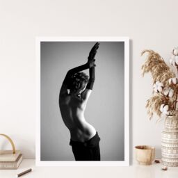 ARTZE Elegant Woman with Gloves Fashion Black & White Photo Framed Print SIZE: A3 with White Frame - Size: A4 - thumbnail 2