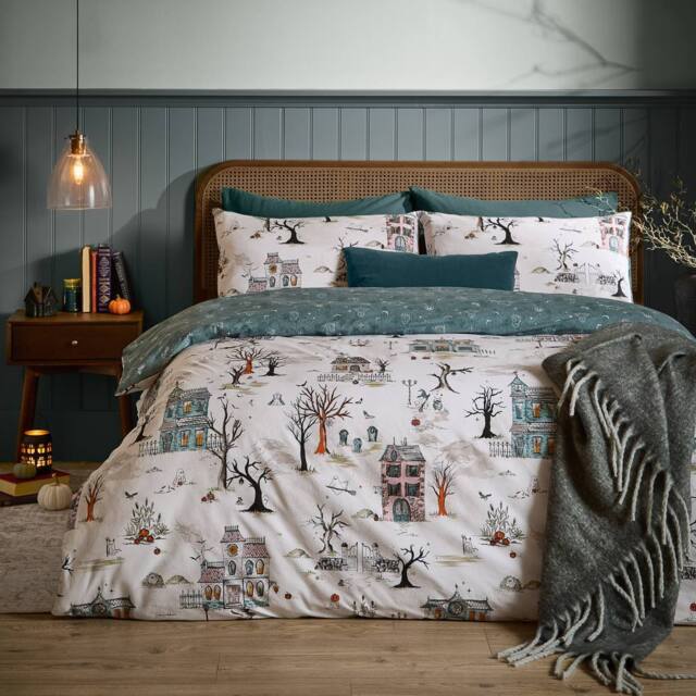 Furn Ghost Town Reversible Halloween Duvet Cover Set in White - Size: Double - image 1