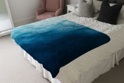 Benjamin Tate Design abstract blue liquid fluid Designer Blanket in Natural - Size: 120 cm x 150 cm - thumbnail 4
