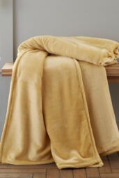 Catherine Lansfield 'Raschel Velvet Touch' Blanket Throw in Yellow - Size: 130 cm x 170 cm