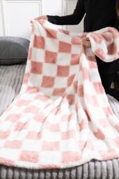 Living and Home Flannel Soft Lightweight Checkered Throw Blanket for Couch & Bed in Pink - Size: 150 cm × 200 cm - thumbnail 4