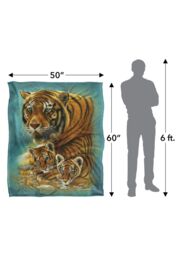 JQ Licensing Rl-Jp Tiger & Cubs Silky Touch Super Soft Throw Blanket 152 X 127 cm in White - thumbnail 5