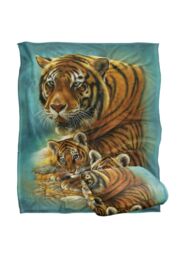 JQ Licensing Rl-Jp Tiger & Cubs Silky Touch Super Soft Throw Blanket 152 X 127 cm in White - thumbnail 2