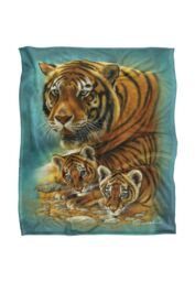 JQ Licensing Rl-Jp Tiger & Cubs Silky Touch Super Soft Throw Blanket 152 X 127 cm in White - thumbnail 1