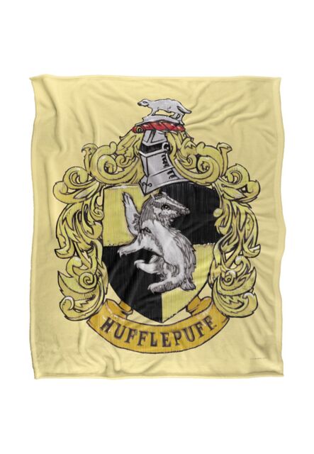 Warner Brothers Harry Potter Hufflepuff Rough Crest Blanket 152 x 127 cm in White - image 1