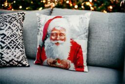 Netagon Santa Design Christmas Themed Cushion 40x40cm in Red - Size: 40x40 cm - thumbnail 4