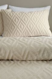 Catherine Lansfield 'Jacob Geo' Soft Touch Duvet Cover Set in Natural - Size: Super King - thumbnail 2