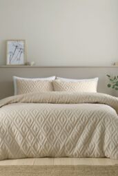 Catherine Lansfield 'Jacob Geo' Soft Touch Duvet Cover Set in Natural - Size: Super King - thumbnail 1