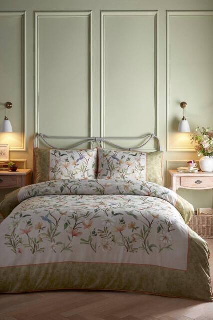 Appletree 'Fiorella' 100% Cotton Floral & Bird Print Duvet Cover Set in Natural - Size: King - image 1