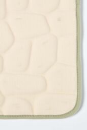 Homescapes Memory Foam Pebble Design Bath Mat in Green - thumbnail 4