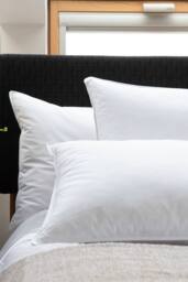 The Lyndon Company Signature Medium Support Duck Feather & Down Pillow in White - thumbnail 2