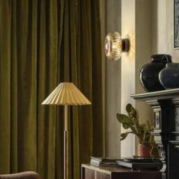 Industville Chelsea Smoked Ribbed Glass Round Diffuser Wall Light in Light Grey - Size: Medium - thumbnail 2