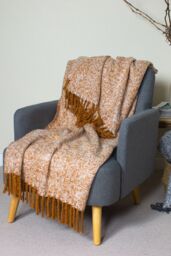 Furn Weaver Woven Herringbone Throw in Gold - thumbnail 3