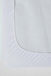 Homescapes Cot Bed Quilted Waterproof Mattress Protector Pack of 2 in White - thumbnail 2